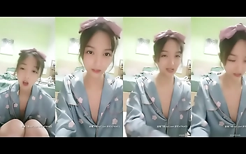 Revealing the Ultimate Ass Beauty on Live Welfare