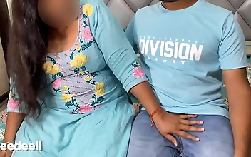 Experience the Ultimate Pleasure with a Sexy Indian MILF in this JAV Porno!