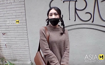 Watch the Exclusive MDAS-0001 Street Hunting Video with Tan Ying Ying - The Luscious Enchantress from Asia