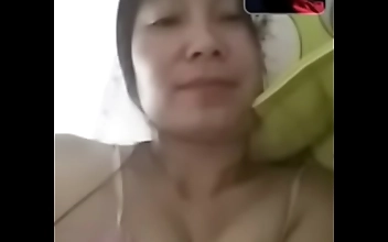 Im an alluring sister wholl make you wish you were my brother! JAV slut with a luscious body to die for!