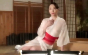 JAV Porn Star Renmi Yoshioka s Enchanting Aura Unleashed in Jyotetsu Tairiku!