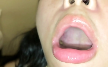 Yum Pee Slut with a Vitamin B Complex Fix: JAV Porn Video