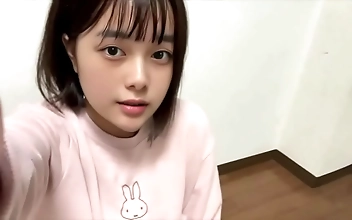 Experience the Ultimate Pleasure: Luscious Black Hair Girls Live Masturbation