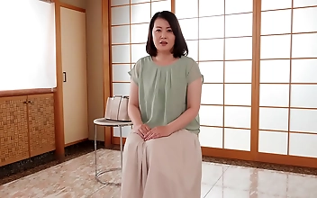 JAV Actor s Luscious Wife: Hitomi Otsuka in Married Woman Documentary (Digest Inside)